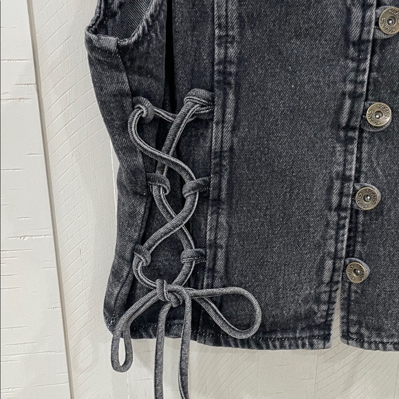 Washed Love Black Denim Vest - Picture 5 of 9